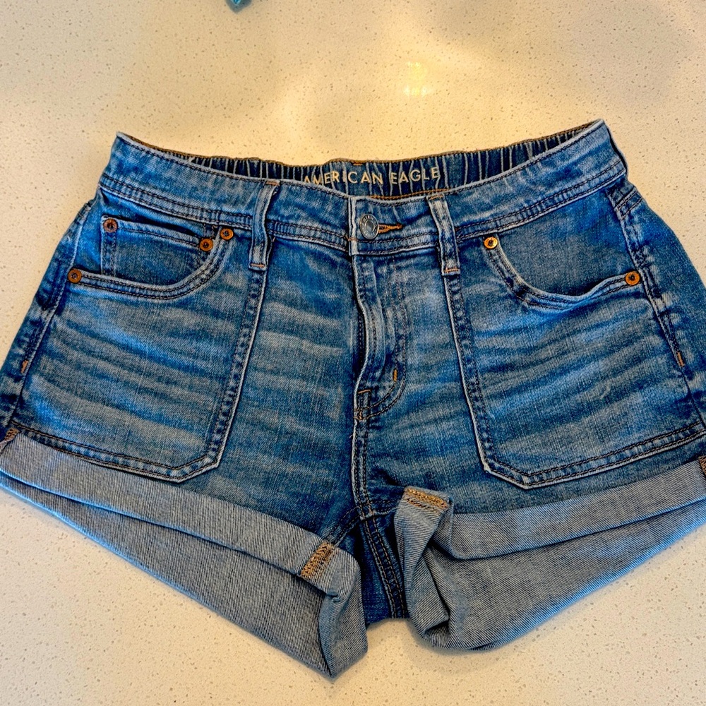 American Eagle Outfitters Women's Classic Blue Jean Shorts